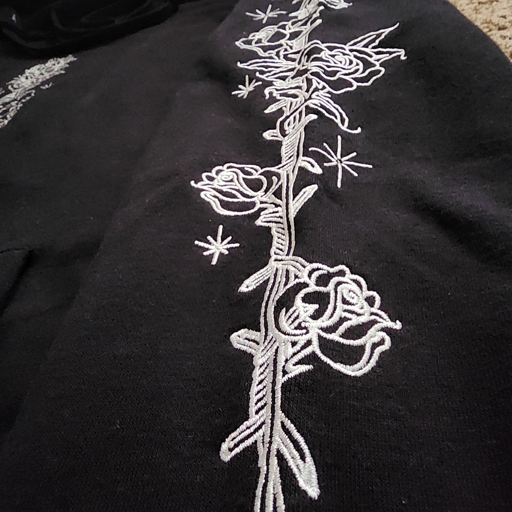 NWT Forever 21 Mens Buena Suerte Religious Sweatshirt Hoodie Sz. XL - Picture 5 of 12